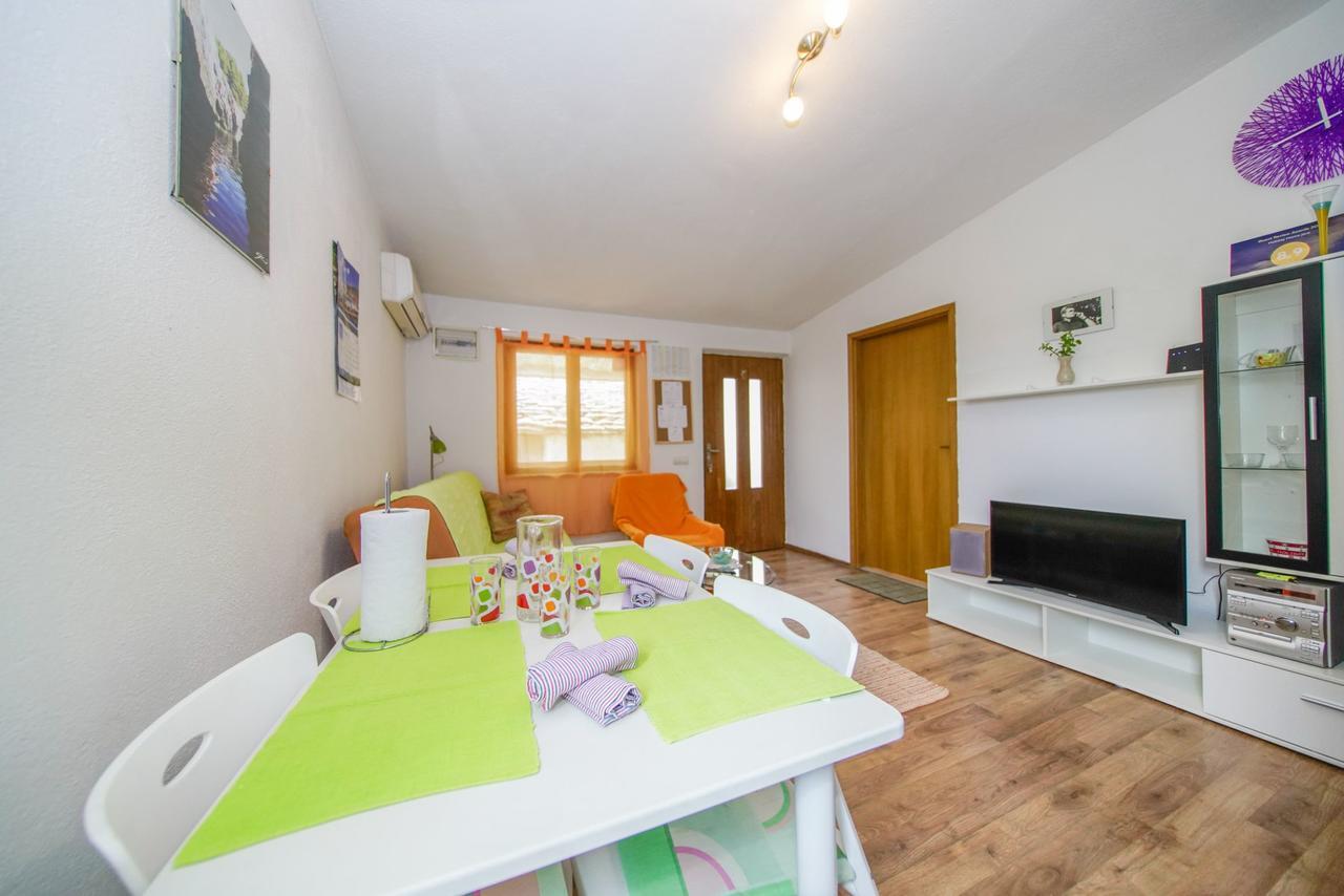 Holiday Home Jere Postira Exterior foto